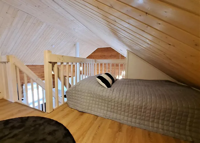 شقة Sarastus كالايوكي